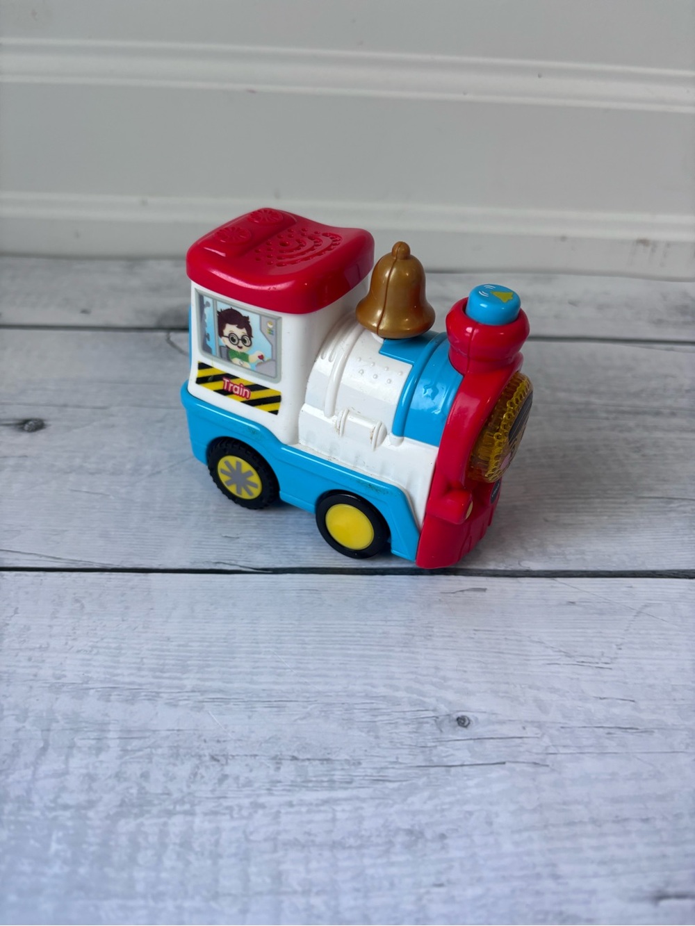 VTech Go Go Smartwheels Train - motorized with sounds